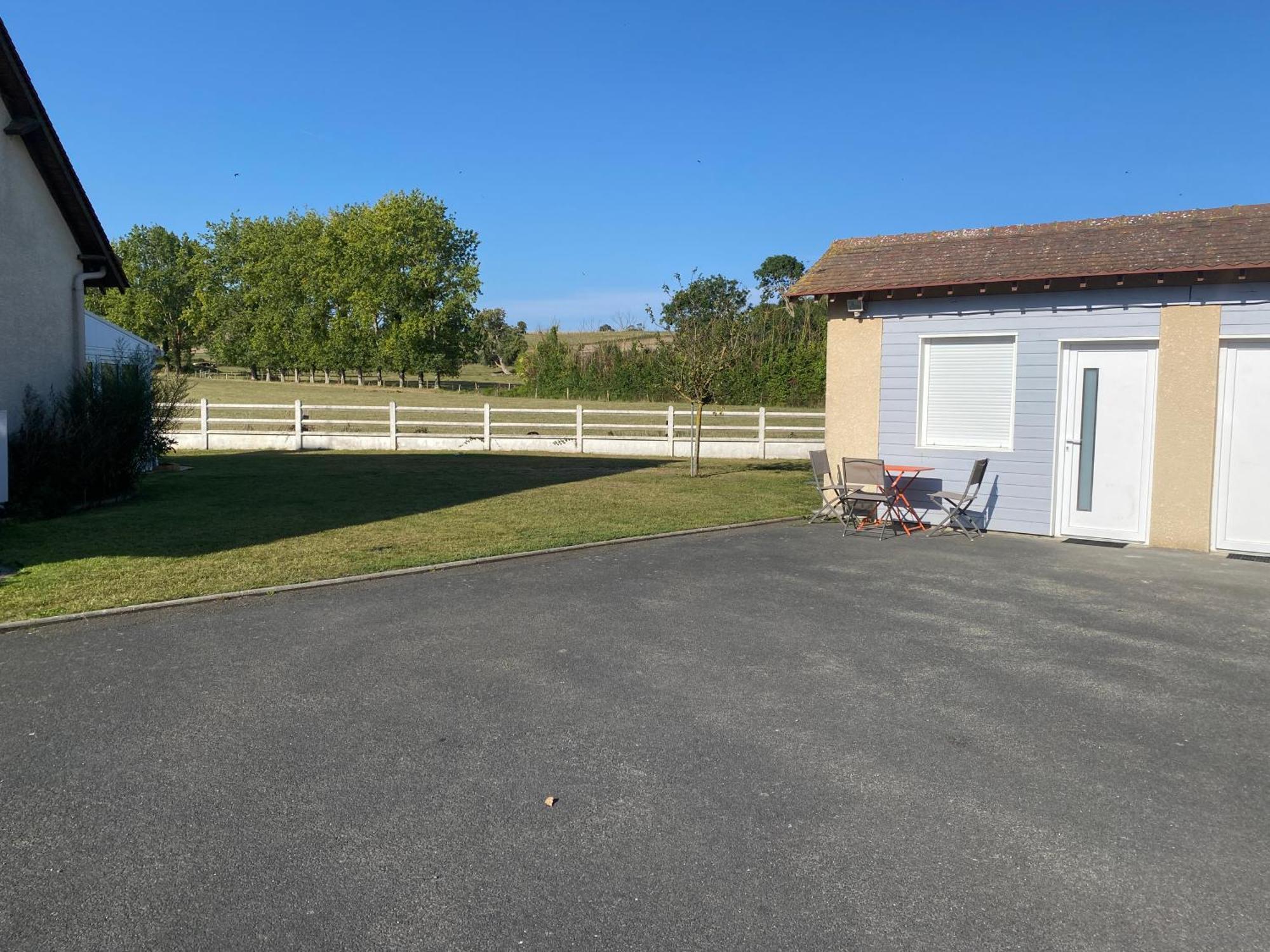 B&B De Saint Come De Fresne Exterior photo
